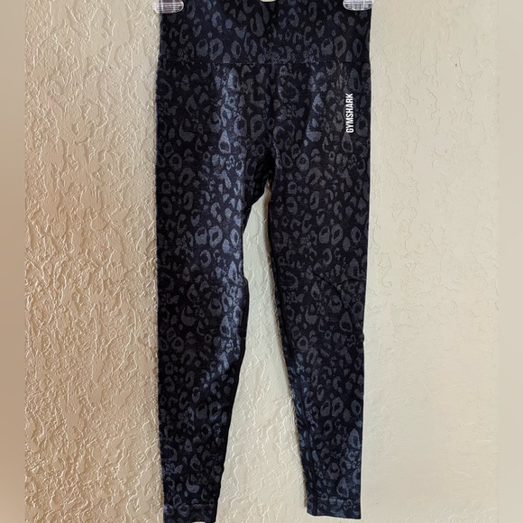 Gymshark Leggings - Picture 2 of 7